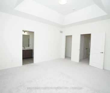 Condo Townhouse For Lease | N9246880 - Photo 1