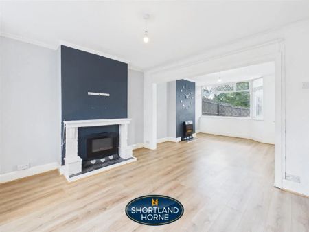 Wyver Crescent, Poets Corner, Coventry - Photo 2