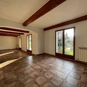 Location Maison 5 pièces 140m² LA GARDE 83130 - Photo 1