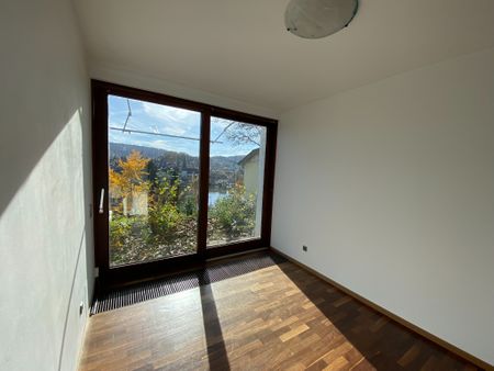 Helle, individuelle 4,5-Zi.-Wohnung mit großer Terrasse in Aussichtslage von Kleingemünd - Photo 2