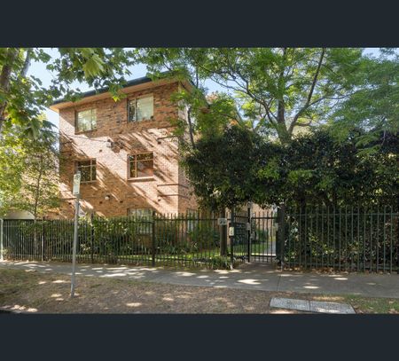 2/23-25 Charnwood Road, St Kilda, Vic 3182 - Photo 5
