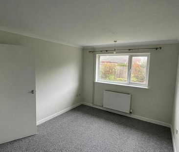 3 bedroom detached bungalow to rent - Photo 5