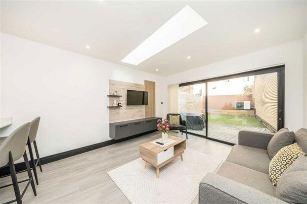 3 bedroom house to rent - Photo 1