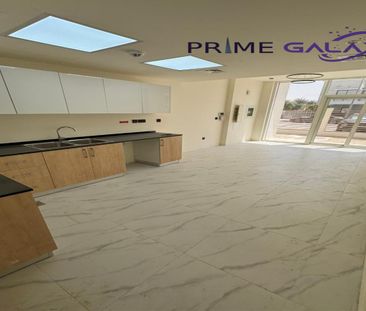 Corner Unit | Brand New | Closed Kitchen - Photo 5