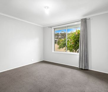 3 Lake Entrance Road - Photo 2