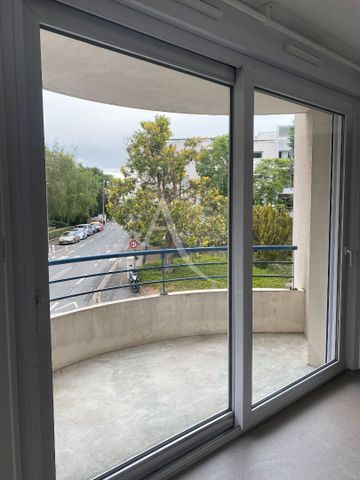 Location Appartement 2 pièces 37m² ANGERS 49000 - Photo 2