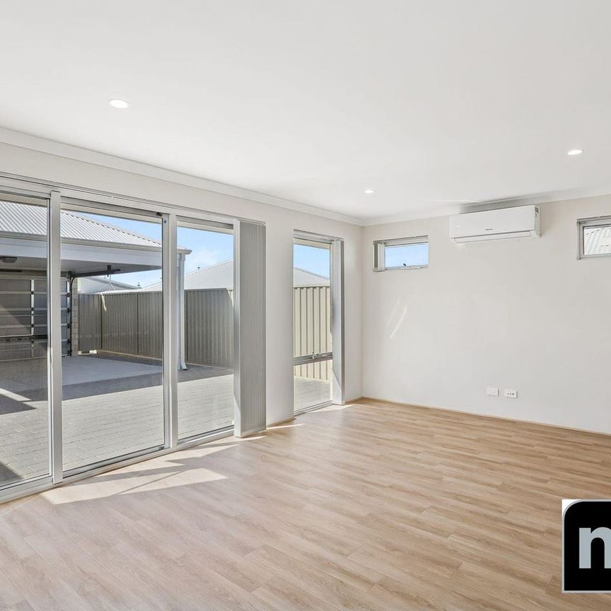 The Choice is Yours! - Photo 1