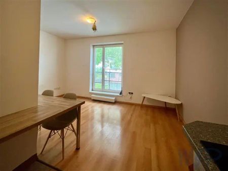 Pronájem bytu 2+kk s garážovým stáním v Jihlavě - Photo 2