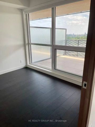 25 McMahon Drive #1703 - Photo 4