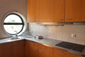 Excelente T3 duplex para arrendar com vista Mar, Foz - Porto