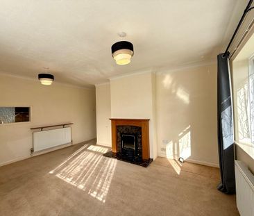 4 bedroom chalet to rent - Photo 2