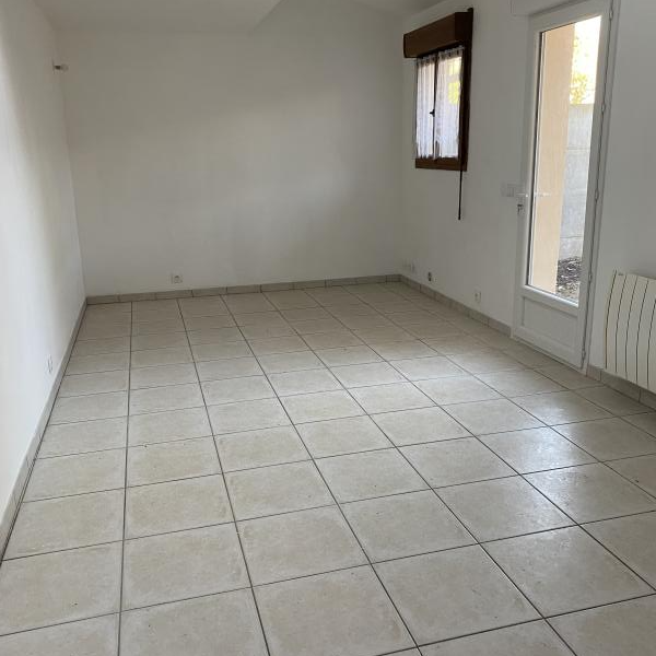 Location Appartement 1 pièce 25m² VILLEPARISIS 77270 - Photo 1