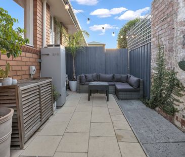 2/241 Gilbert Road, Preston VIC 3072 - Photo 4