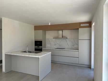 Nieuwbouwwoning met 3 slaapkamer en een tuin. - Foto 3