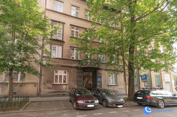 Kawalerka z otwartą kuchnia+balkon*P.Inwalidów* - Photo 1