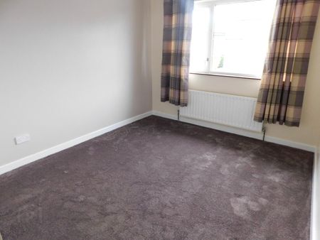 69 McClay Park, Omagh, BT79 0DH - Photo 3