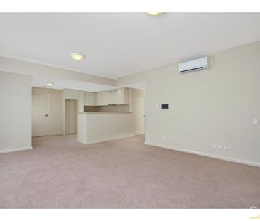 Luxury 2 Bedroom Apartment&period; - Photo 4