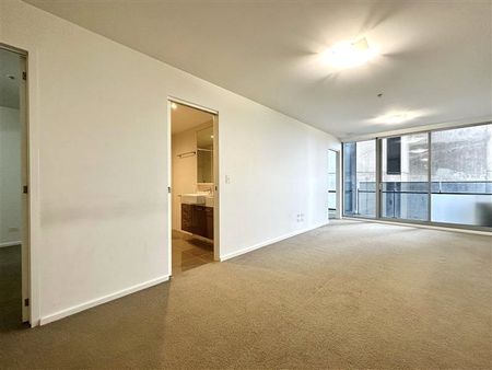3205/241 City Road - Photo 2