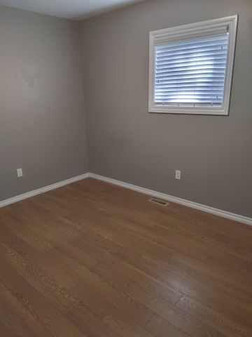 309 Mcintyre St, Regina - Photo 2