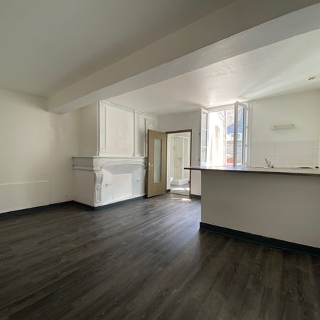 Location Appartement 1 pièce 27m² SAUMUR 49400 - Photo 4