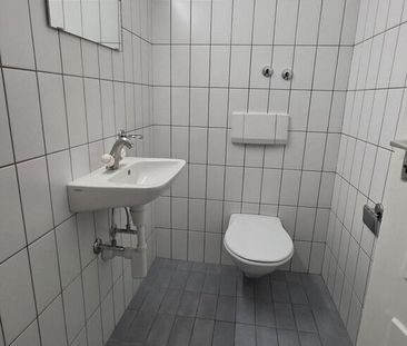 Joli appartement de 4 pièces au centre-ville - Photo 2