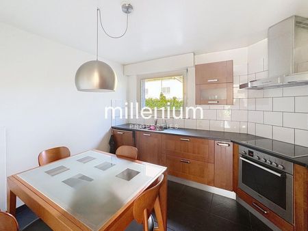 Villa mitoyenne avec piscine au cœur de Plan-les-Ouates - Photo 2