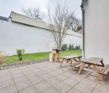 Location Appartement 1 pièce 18m² - Photo 3