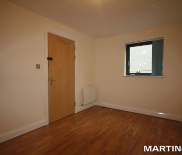 4 bedroom townhouse to rent - Photo 1