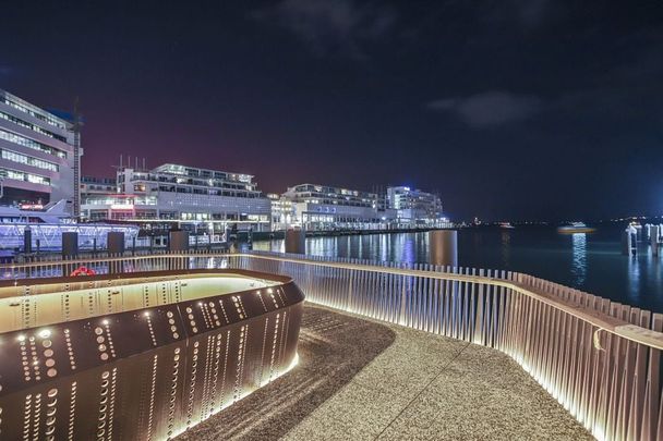 Auckland's CBD Premier Waterfront Location - Photo 1