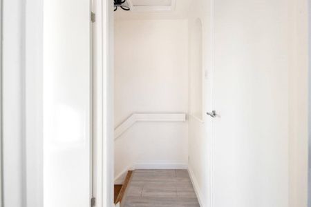 Joshua Street, E14 - Photo 2