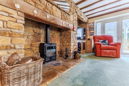 4 bedroom house to rent - Photo 4