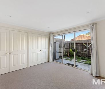 16 Jones Street, Brunswick - Photo 1