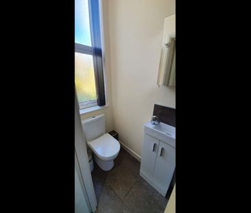 Studio Flat, Willesden Green, NW2 - Photo 4