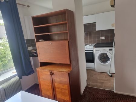 Studio Flat, York Road, B16 - Photo 4