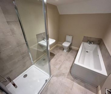 3 bedroom semi-detached house to rent - Photo 4