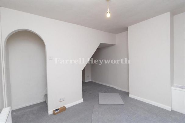 2 bedroom house to rent - Photo 1