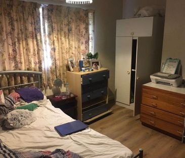5 bedroom terraced house to rent - Photo 3