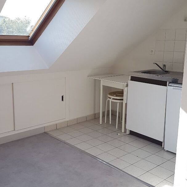 A LOUER Studio 50000 Saint-Lô CENTRE VILLE 11.57 m² - Photo 1