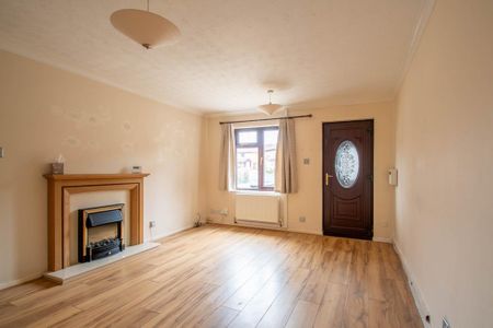 2 bedroom semi-detached house to rent - Photo 3