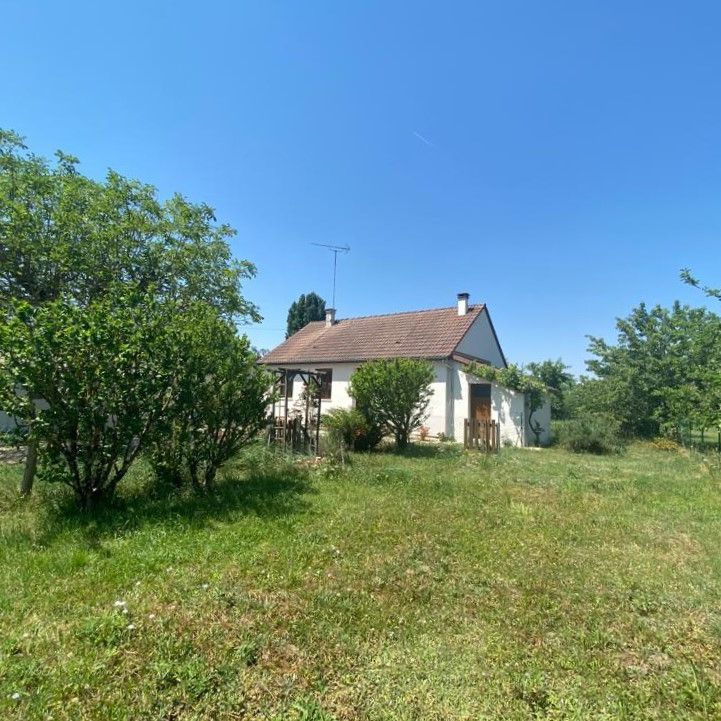 Maison en location à Onzain. - Photo 1