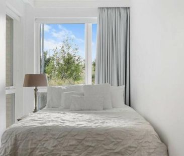 3 bedroom flat to rent - Photo 5