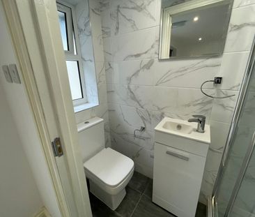 Room in a Shared House, Whitefoot Lane, BR1 - Photo 2