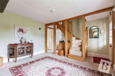 Mascalls Cottage, Nags Head Lane, Brentwood, CM14 - Photo 4