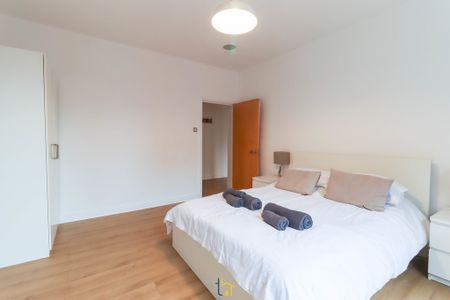 2 bed flat to rent in Millstone Lane, Leicester, LE1 - Photo 5