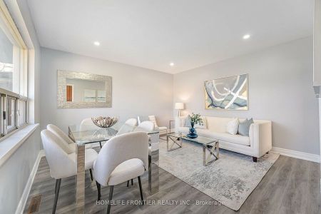 For Lease - 1204 Simcoe Street, Oshawa, Ontario - Photo 3