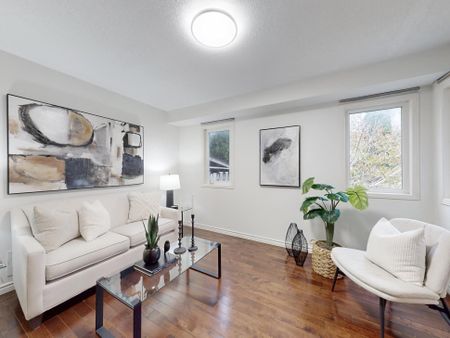 For Lease - 98 Lowther Avenue, Richmond Hill, Ontario - Photo 5