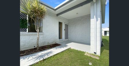 Comfortable Low‑Set Brick Home in Central Cranbrook – Available Now - Photo 5