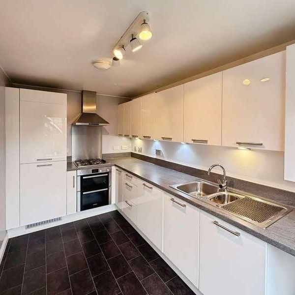 Damselfly Road, Northampton, NN4 - Photo 1