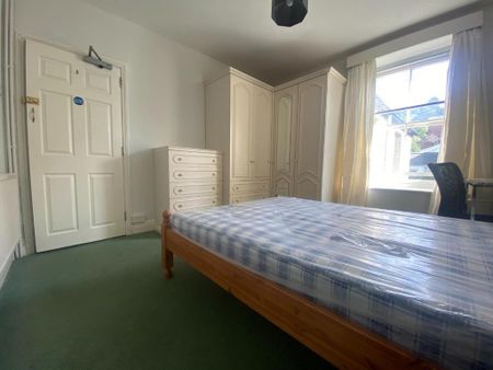 5 bedroom terraced house to rent - Photo 5