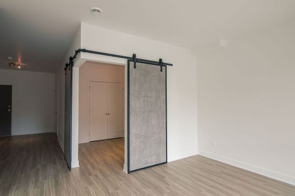 6600 Darlington - Photo 1